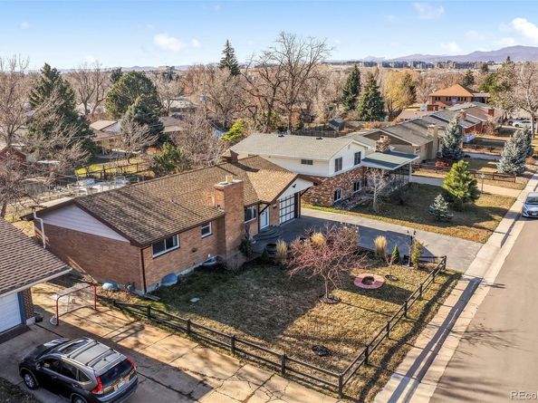 870 Hemlock Way, Broomfield CO 80020