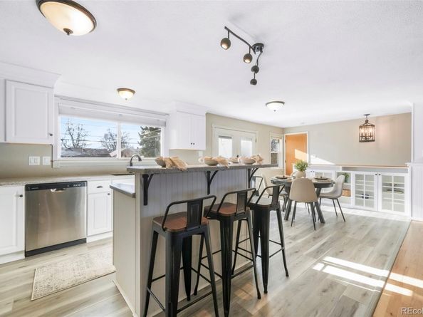 870 Hemlock Way, Broomfield CO 80020