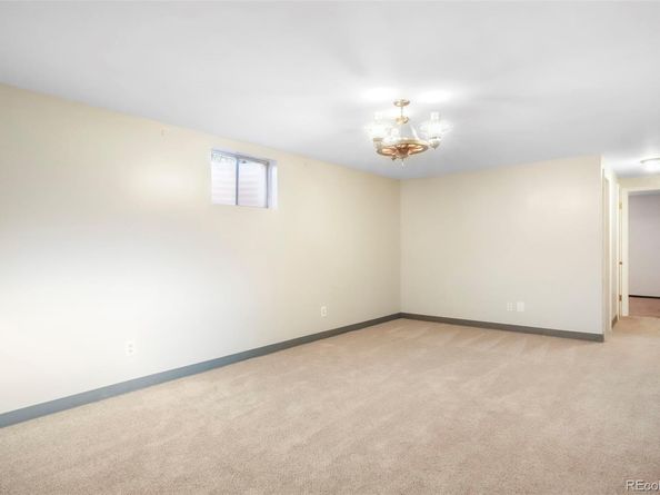 870 Hemlock Way, Broomfield CO 80020