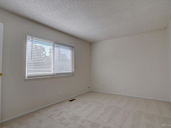 9005 E Lehigh Avenue 19, Denver CO 80237