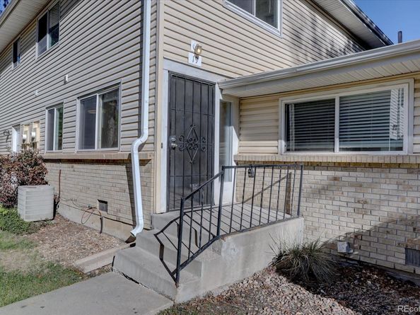 9005 E Lehigh Avenue 19, Denver CO 80237