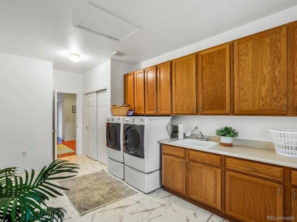 23730 E Otero Drive, Aurora CO 80016