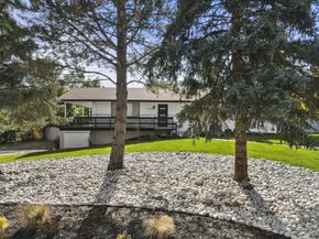 5274 W Rowland Place, Littleton CO 80128