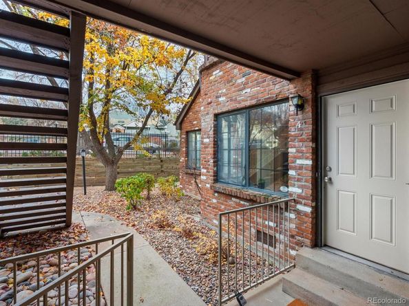 818 S Vance Street A, Lakewood CO 80226