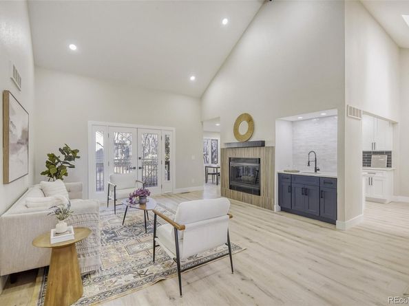 8344 E Radcliff Avenue 395, Denver CO 80237
