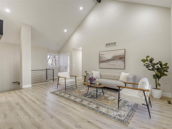 8344 E Radcliff Avenue 395, Denver CO 80237