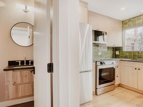 805 E 7th Avenue 8, Denver CO 80218