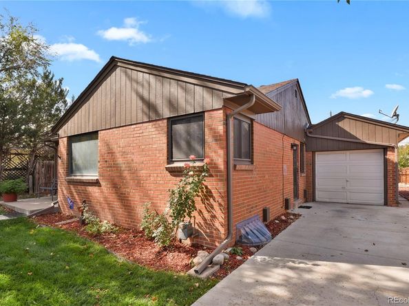 2371 Joliet Street, Aurora CO 80010