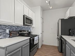19303 E College Drive 207, Aurora CO 80013