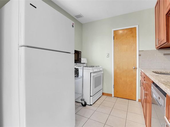 1175 N Emerson Street 202, Denver CO 80218