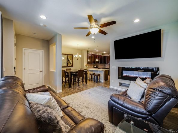 570 E Dry Creek Place, Littleton CO 80122