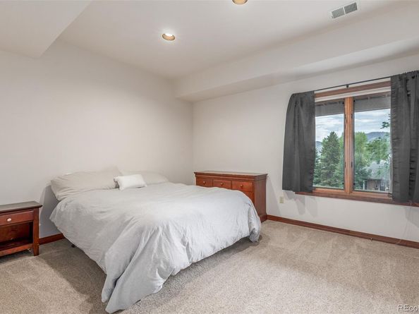 401 Ridge Road, Golden CO 80403