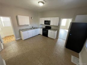 2739 W 12th Avenue, Denver CO 80204