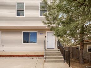 380 County Road, Louisville CO 80027