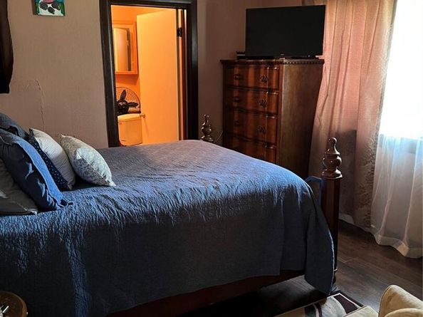 Undisclosed Address #2525454, Denver CO 80212