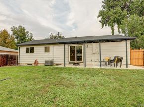 929 S Nile Way, Aurora CO 80012