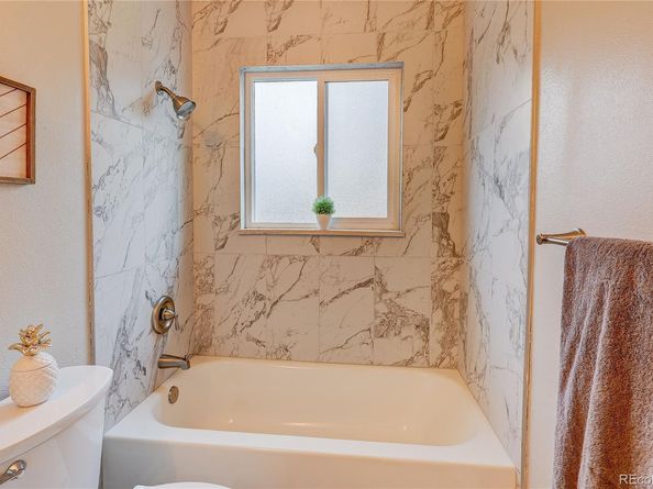 929 S Nile Way, Aurora CO 80012