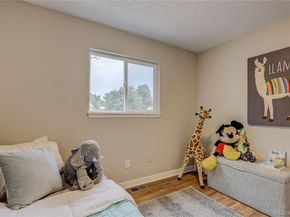 929 S Nile Way, Aurora CO 80012