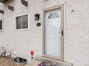 488 E Highline Circle, Centennial CO 80122