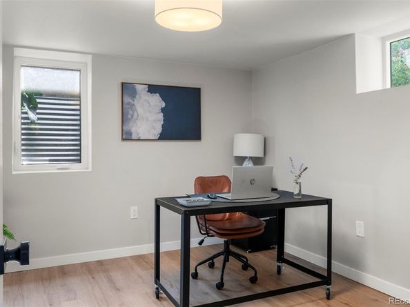 1694 Niagara Street, Denver CO 80220