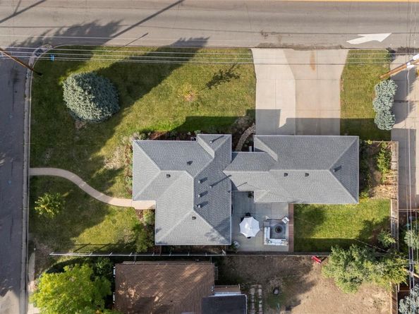 1694 Niagara Street, Denver CO 80220