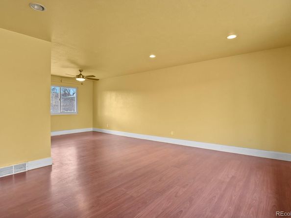 6906 S Spruce Drive, Centennial CO 80112