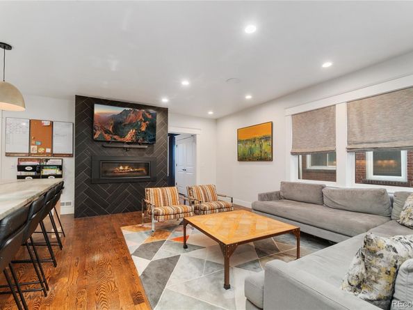 890 S Vine Street, Denver CO 80209