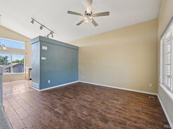 Undisclosed Address #2418444, Centennial CO 80015