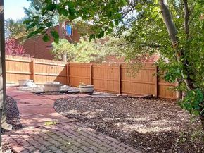 Undisclosed Address #2007344, Aurora CO 80015