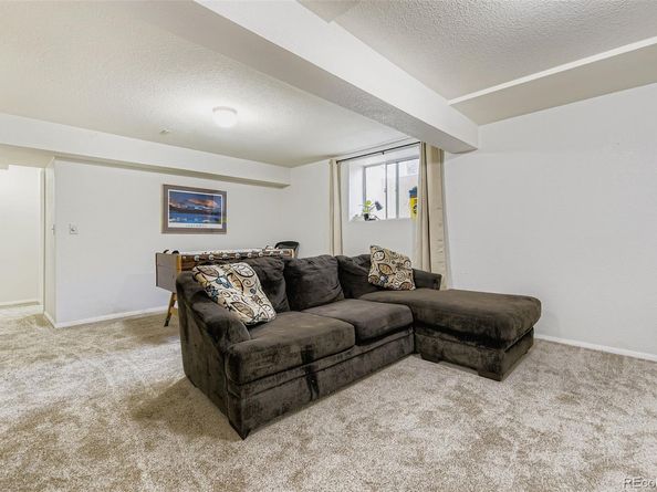 Undisclosed Address #2007344, Aurora CO 80015