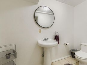 Undisclosed Address #2007344, Aurora CO 80015