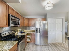 1256 S Zeno Circle B, Aurora CO 80017