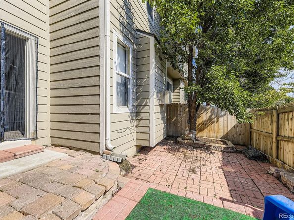 1256 S Zeno Circle B, Aurora CO 80017