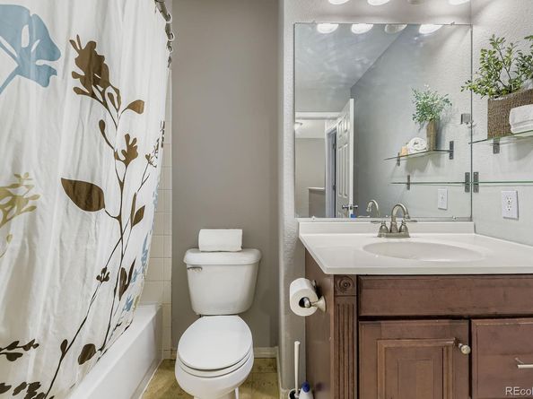 1256 S Zeno Circle B, Aurora CO 80017