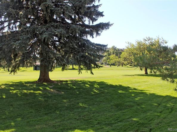 2734 S Heather Gardens Way, Aurora CO 80014