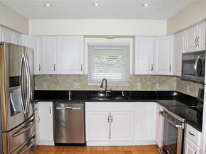 Undisclosed Address #2000290, Aurora CO 80014