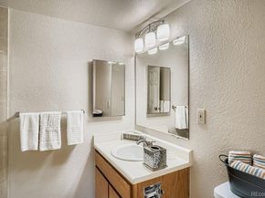 10650 E Tennessee Avenue 209, Aurora CO 80012