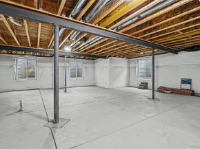 4403 N Picadilly Court, Aurora CO 80019