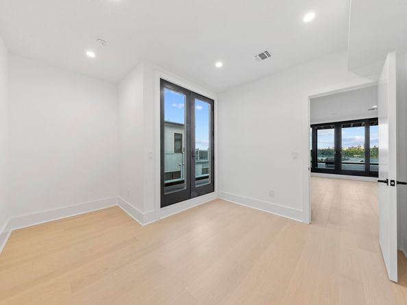 26B Oakdene Terrace, Palisades Park NJ 07020