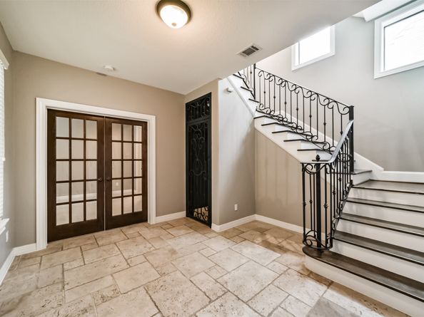 1826A Portsmouth Street, Houston TX 77098