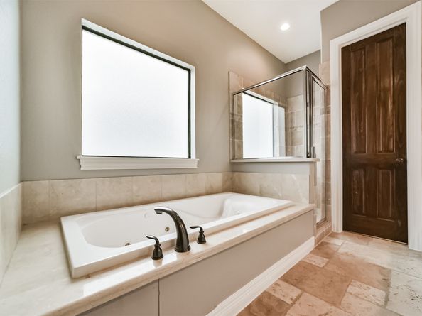 1826A Portsmouth Street, Houston TX 77098