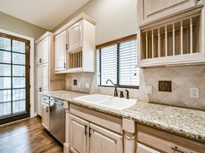 1826A Portsmouth Street, Houston TX 77098