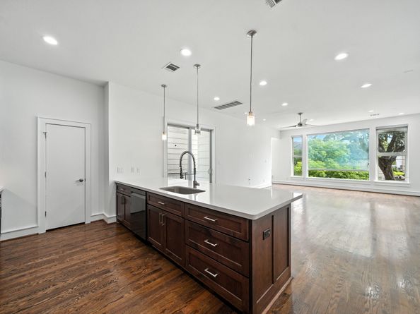 1706 Prospect Street, Houston TX 77004
