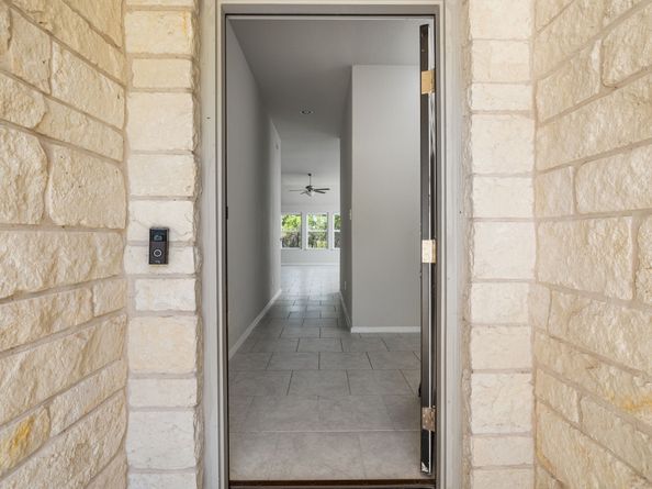 4901 Thunderbird, Lago Vista TX 78645