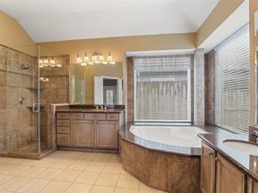 4407 Island Hills Drive, Houston TX 77059