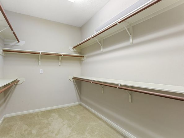 4407 Island Hills Drive, Houston TX 77059