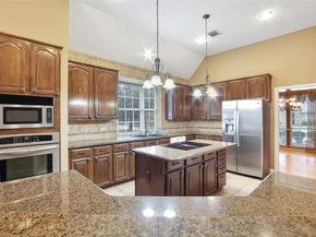 4407 Island Hills Drive, Houston TX 77059