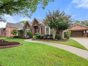 4407 Island Hills Drive, Houston TX 77059