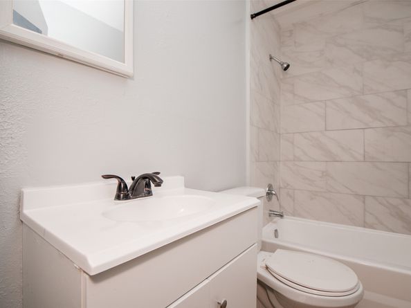 2824 Dalton Street, Houston TX 77017