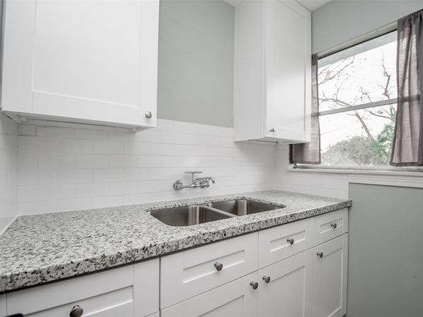 2824 Dalton Street, Houston TX 77017